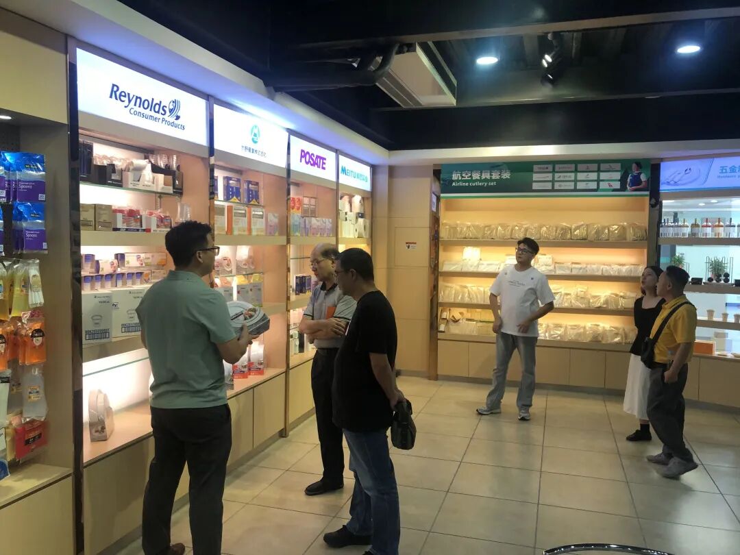 【產(chǎn)融動態(tài)】產(chǎn)融會代表團(tuán)走進(jìn)中山市美圖實(shí)業(yè)有限公司交流學(xué)習(xí)